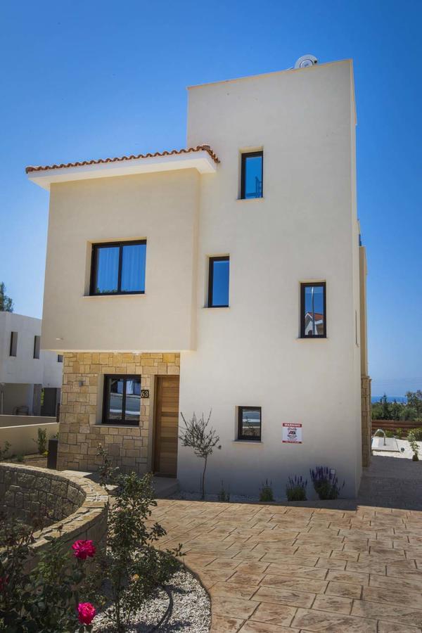 Olivia Villa 63 Paphos Exterior photo